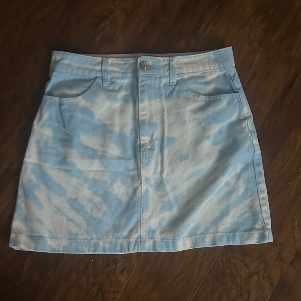 Forever 21 Light Blue Tie-Dye Mini Skirt